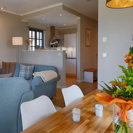 Reetland Am - Premium Reetdachvilla Mit 3 Schlafzimmern, Sauna Und Kamin F19 Dranske