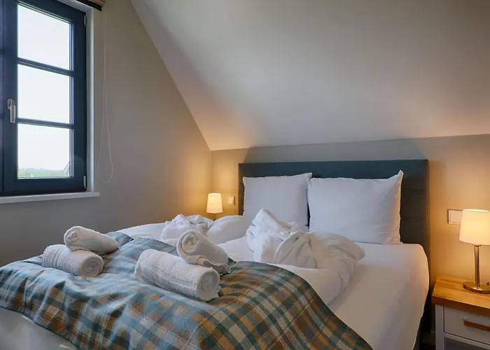 Reetland Am - Premium Reetdachvilla Mit 3 Schlafzimmern, Sauna Und Kamin F19 * درانسكي